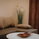 Dozsa Apartament *