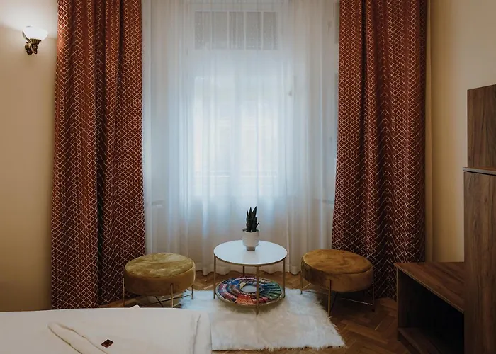 Dozsa Apartament