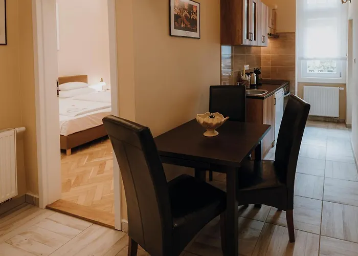 Dozsa Apartament Segedyn